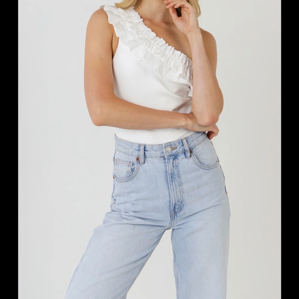 Endless Rose White One Shoulder Ruffle Bodysuit Size Small‎ Sleeveless Top